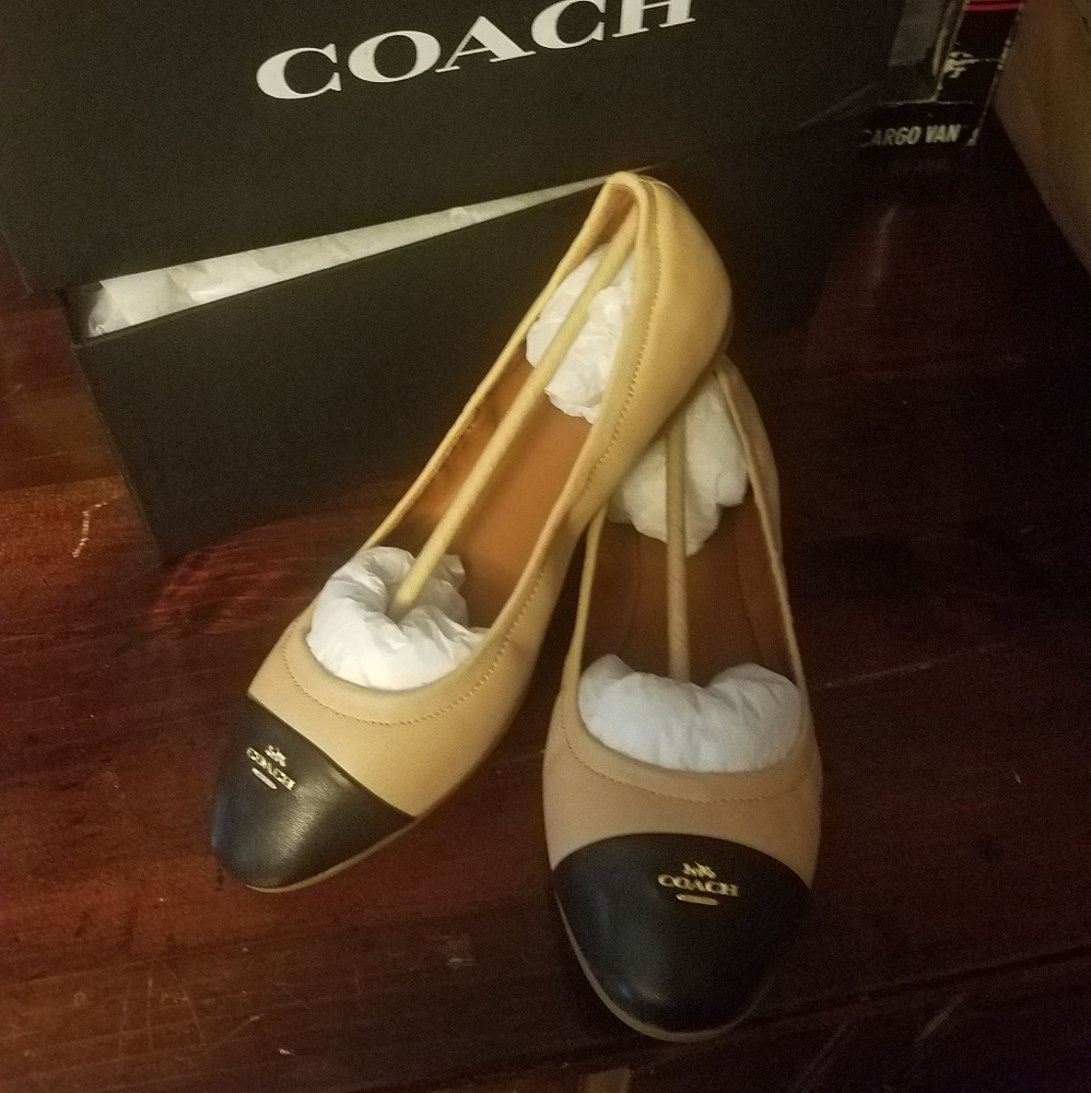Nwt Coach Bonnie Ballet flats sz 8.5